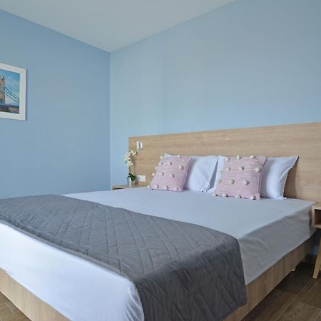 Niel Holiday Apartments, Panel Hospitality Homes & Villas 乐托卡亚 外观 照片